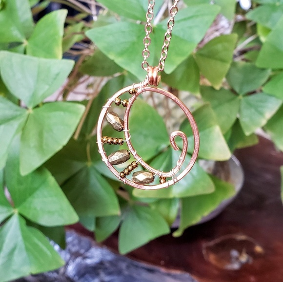 Crescent Moon Pendant Handmade with Genuine Copper - Picture 4 of 8